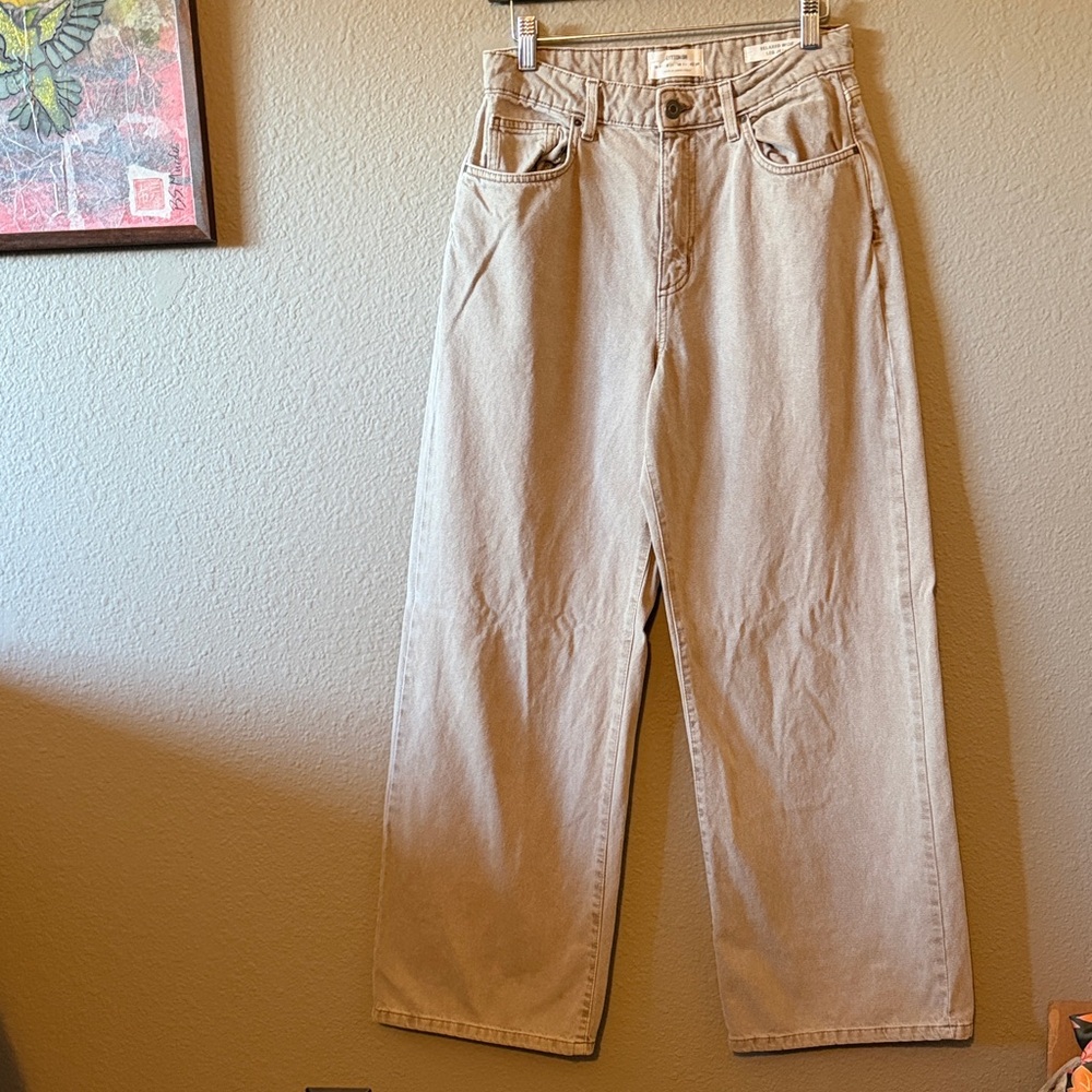 Cotton On Relaxed Wide Leg Jeans in Light Beige